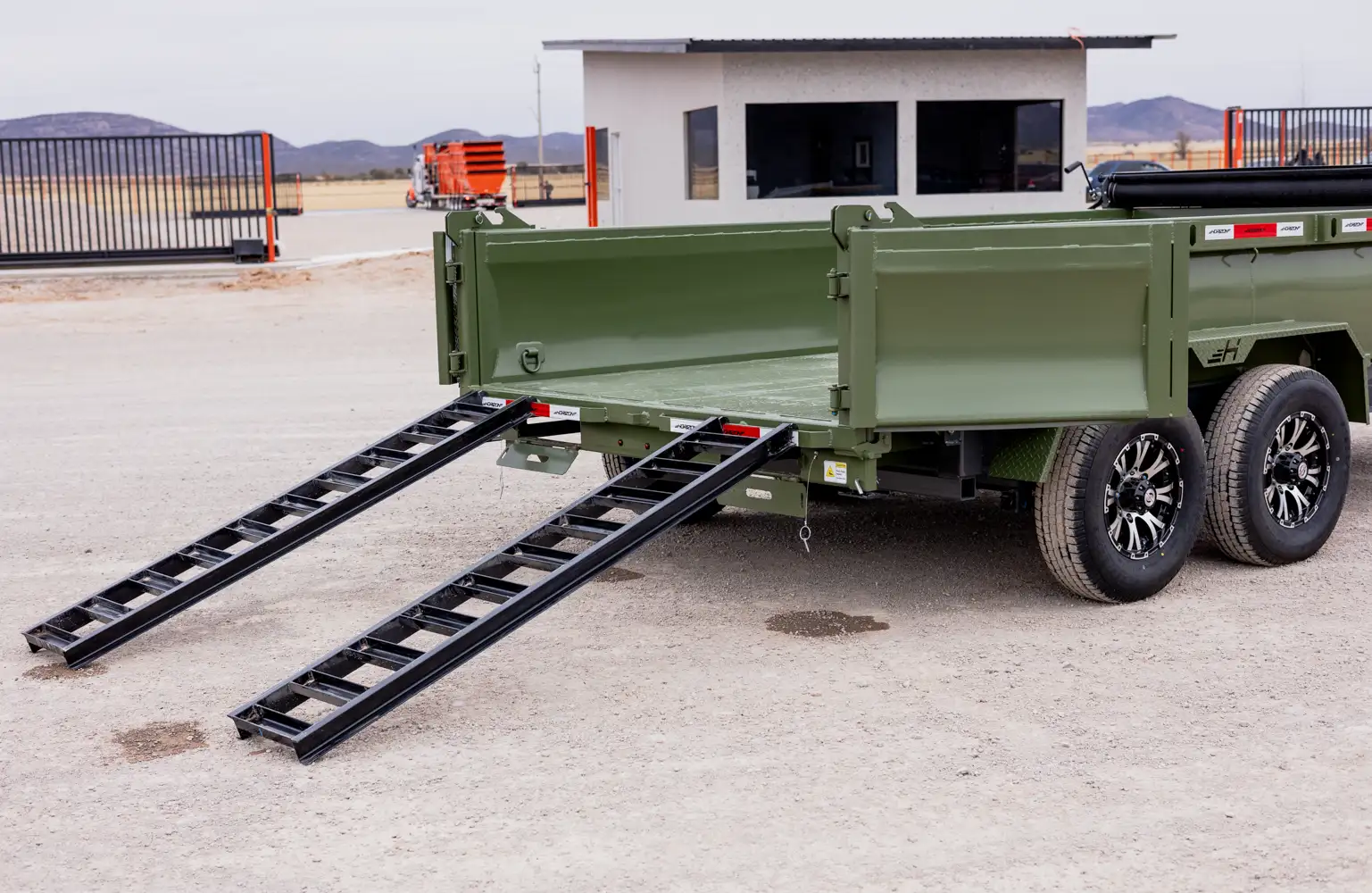 horizon trailers img